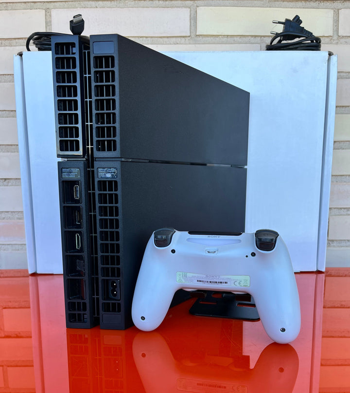 Consola PS4 (PlayStation 4) Negra + Mando Blanco - Videojuegoos