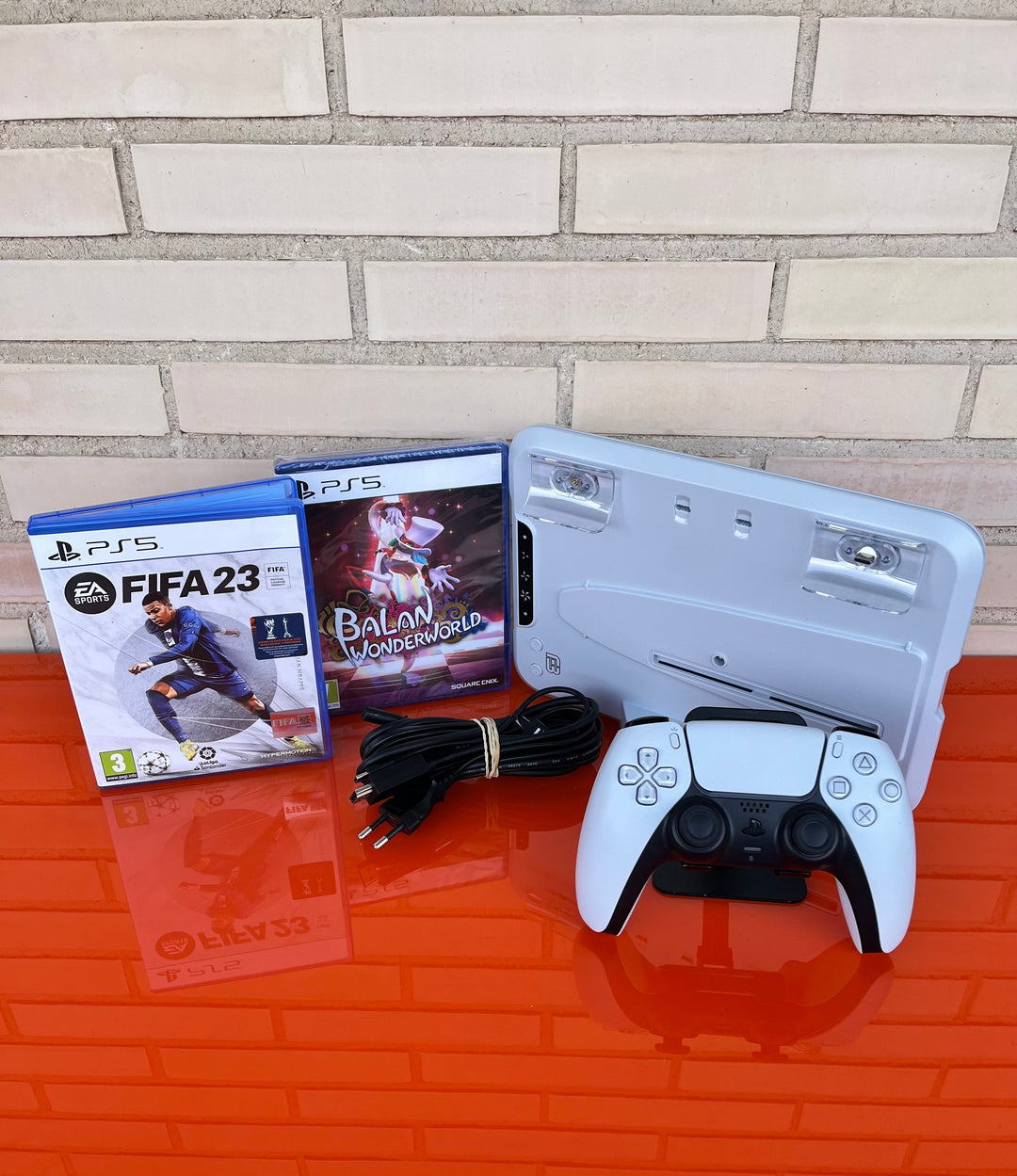 Consola PS5 Slim con lector de disco - Videojuegoos