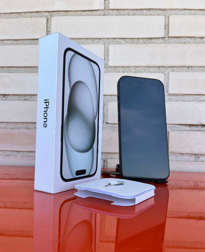 iPhone 15 negro 128GB - Videojuegoos