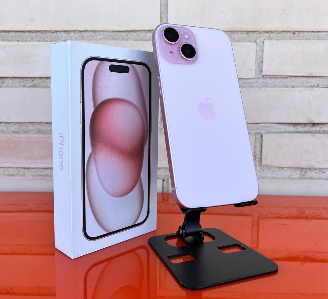 iPhone 15 Rosa/128GB - Como Nuevo - Videojuegoos