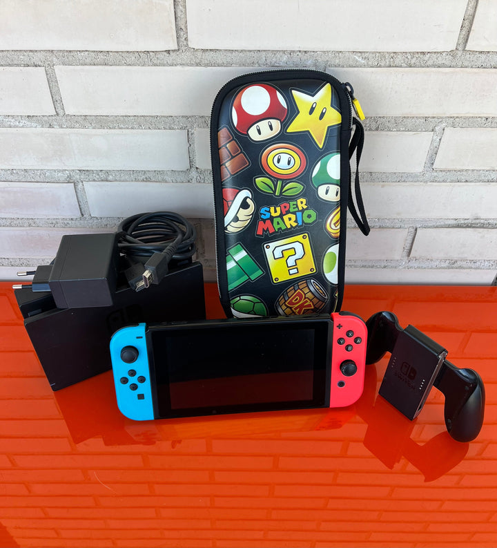 Nintendo Switch Azul y Rojo - Videojuegoos