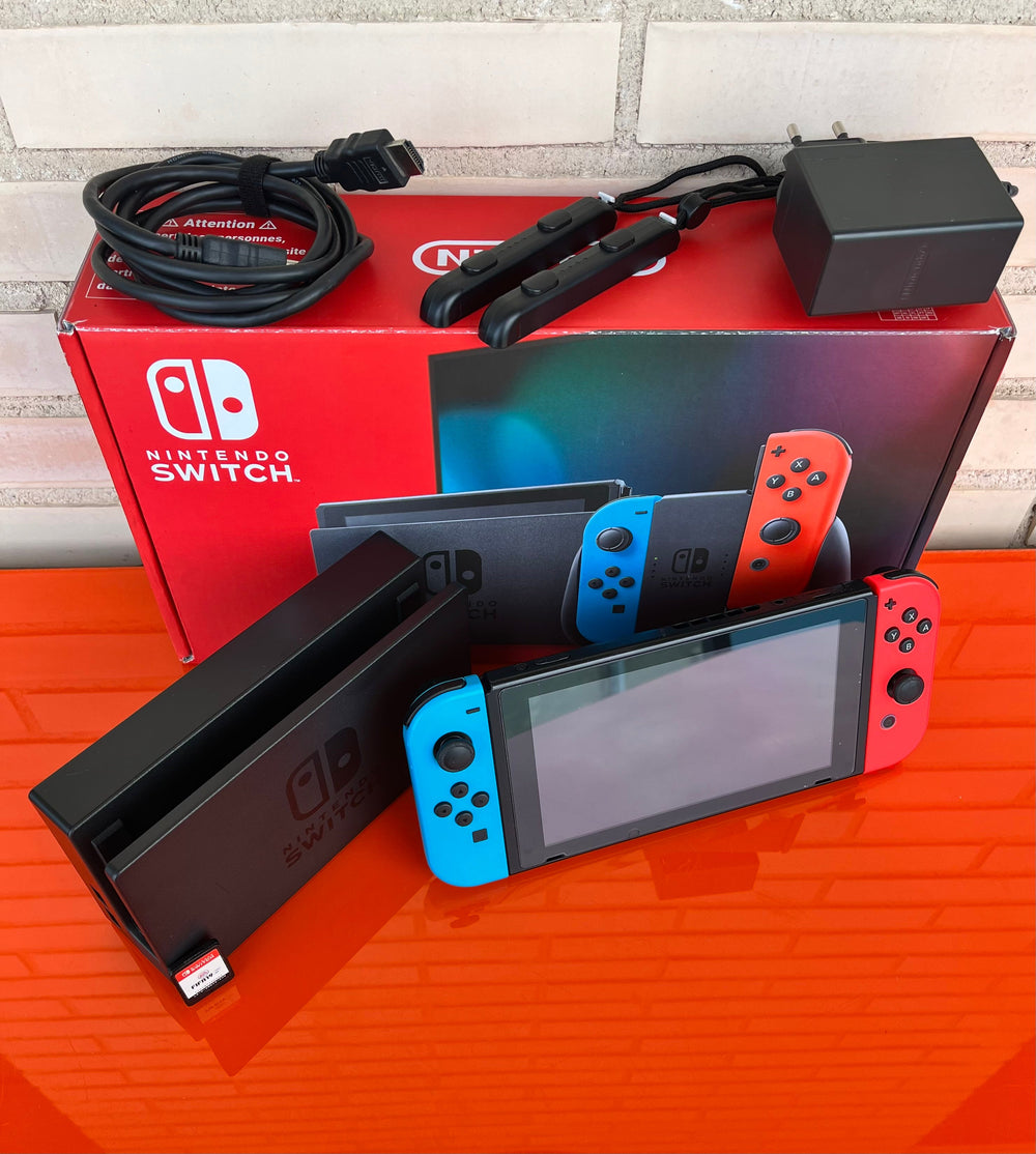 Nintendo Switch - Azul/Rojo - Videojuegoos