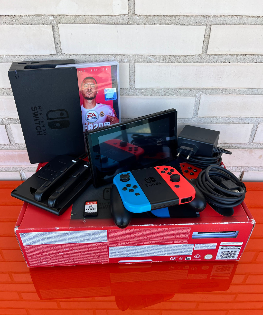 Nintendo Switch - Azul/Rojo - Videojuegoos