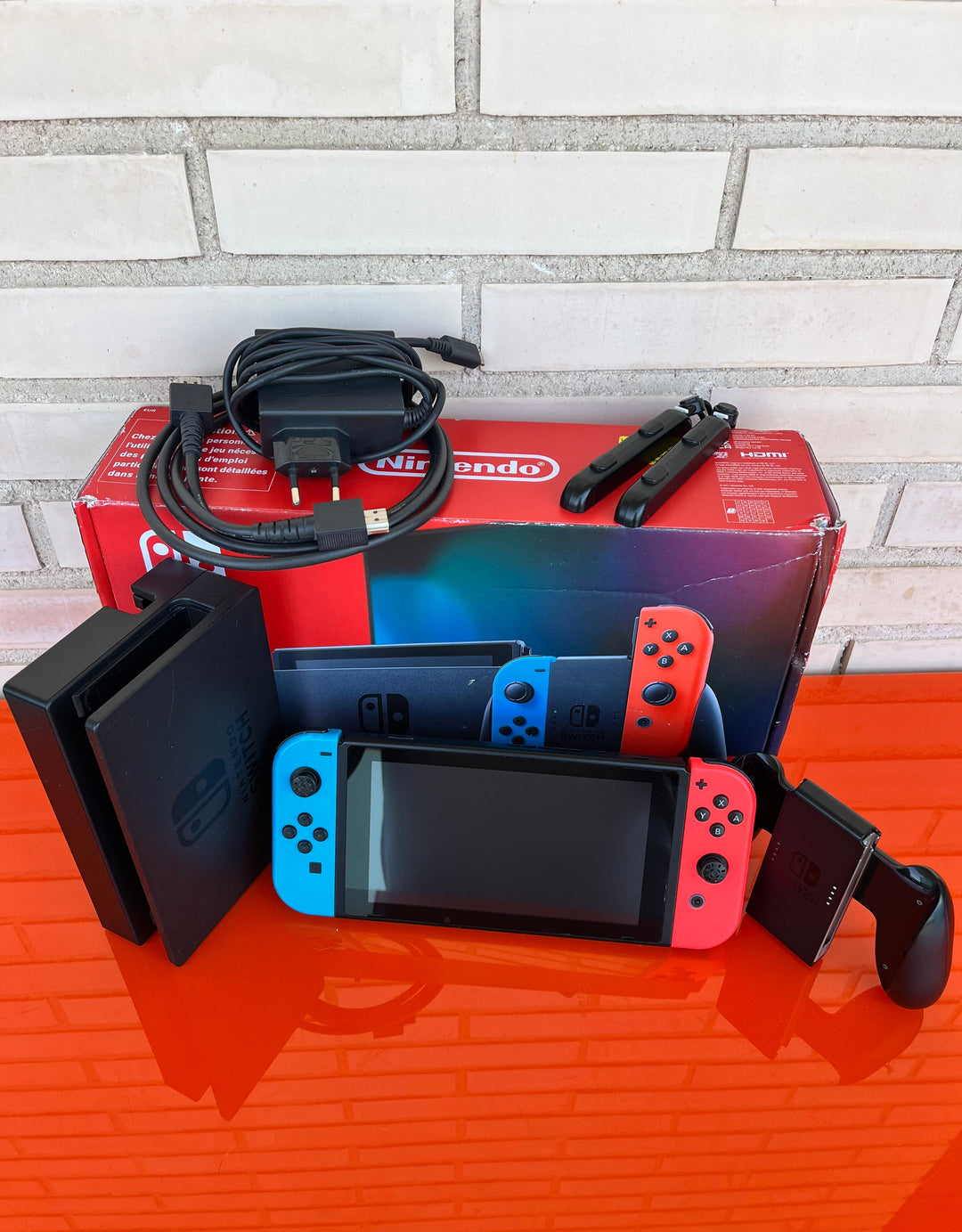 Nintendo Switch - Azul/Rojo - Videojuegoos