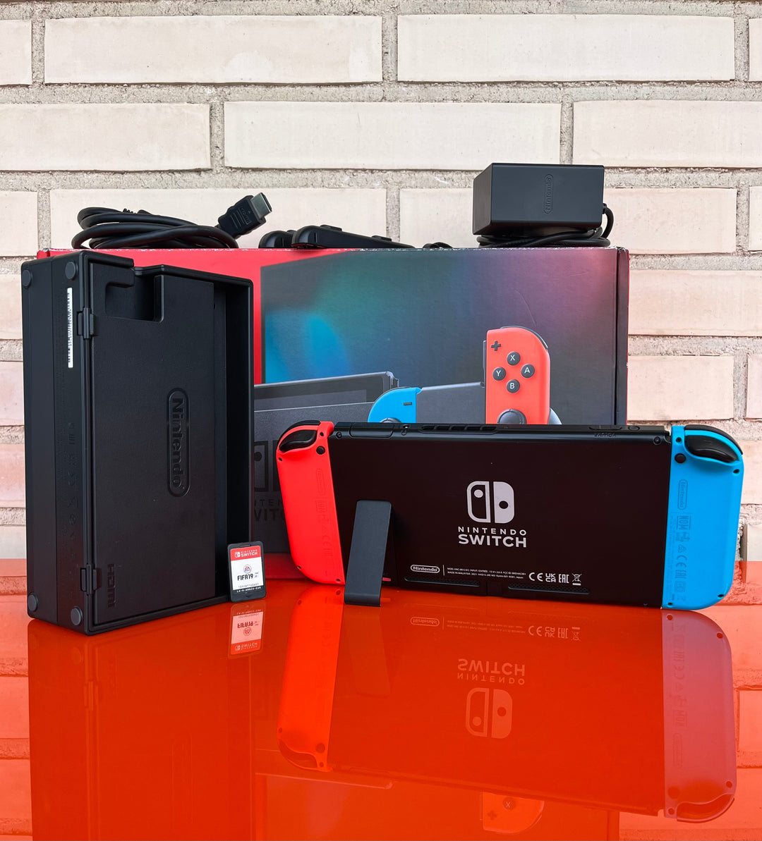Nintendo Switch - Azul/Rojo - Videojuegoos