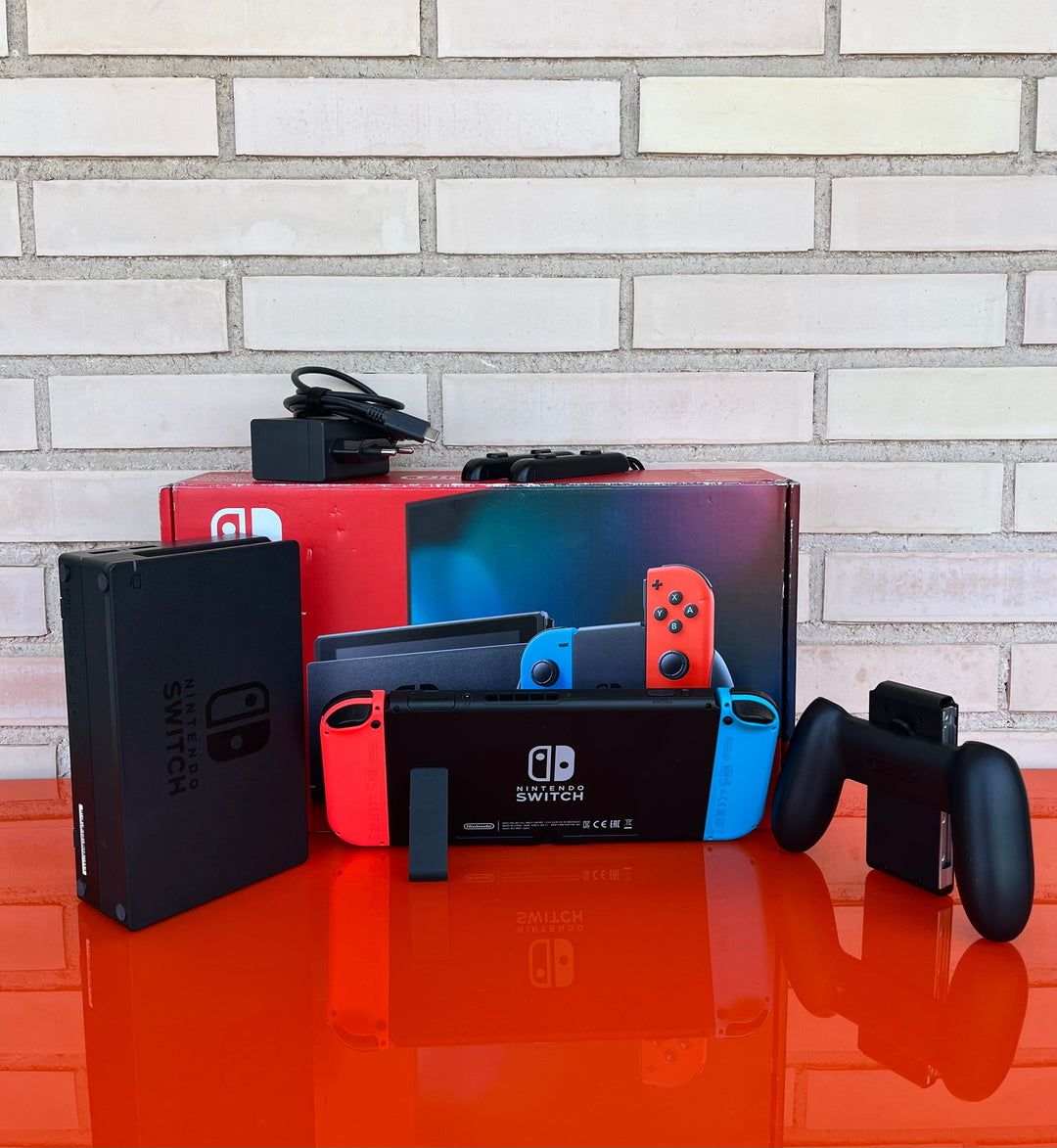 Nintendo Switch - Azul/Rojo - Videojuegoos