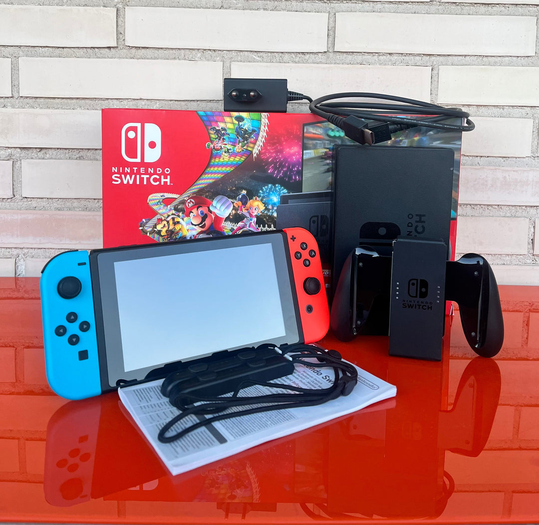 Nintendo Switch Edición Mario Kart Deluxe - Videojuegoos