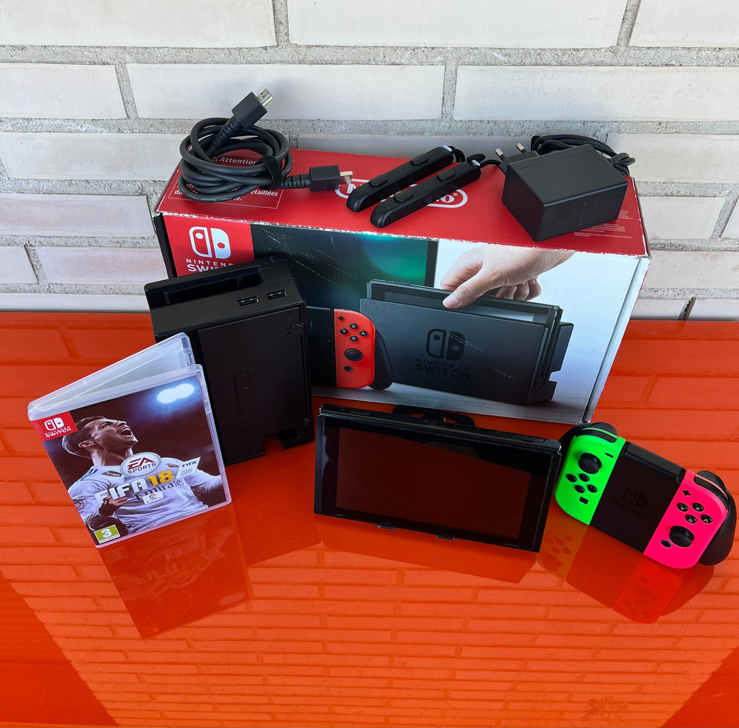 Nintendo Switch Verde y Rosa - Videojuegoos