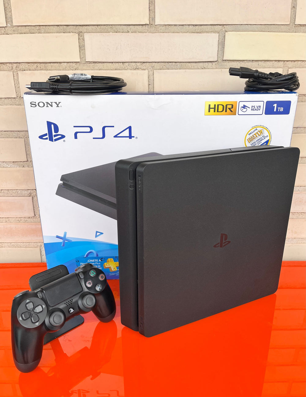 PS4 Slim (PlayStation 4) 1TB - Videojuegoos