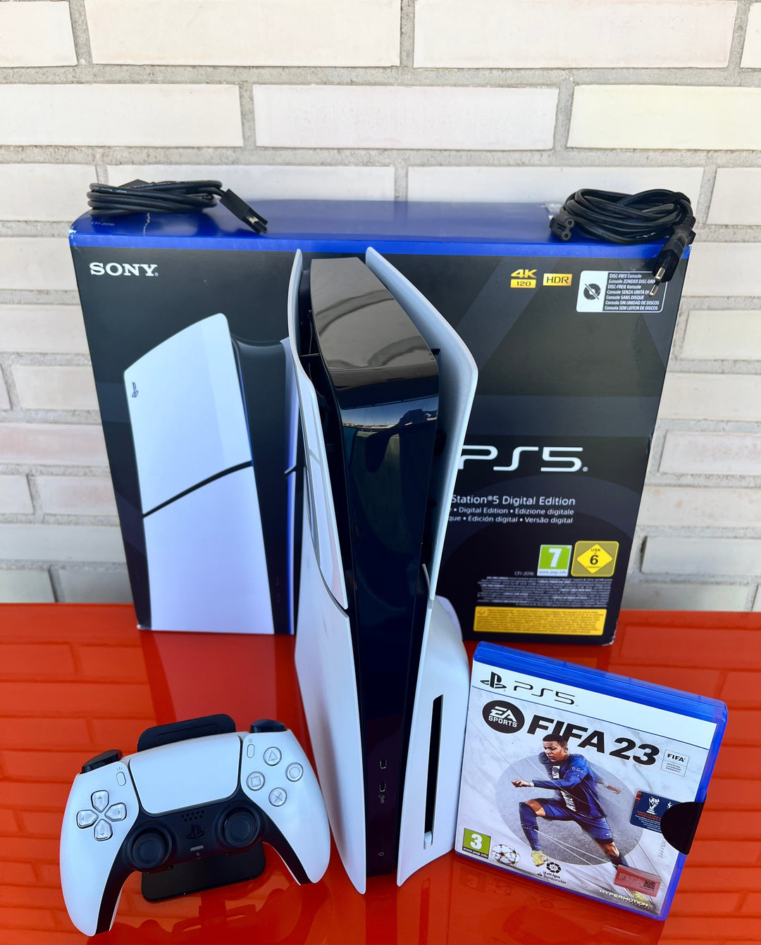 PS5 (PlayStation 5) blanca - Slim - Videojuegoos