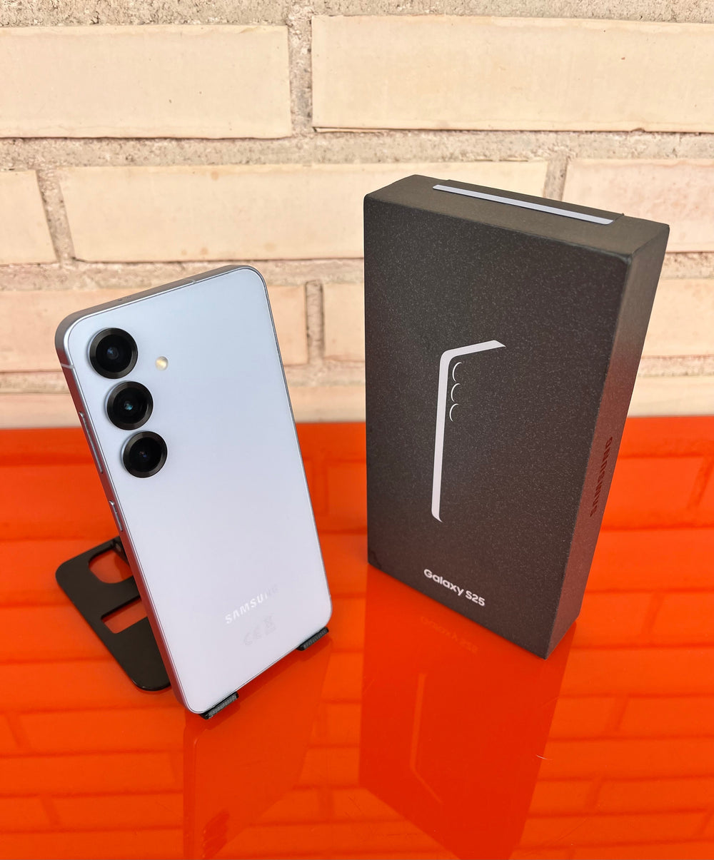 Samsung Galaxy S25 128GB Plata - Videojuegoos