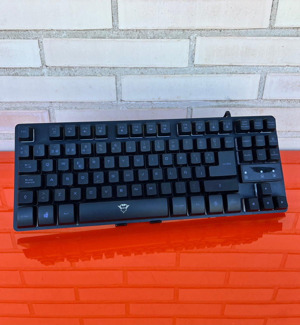 Teclado Mecánico Trust Negro - Videojuegoos
