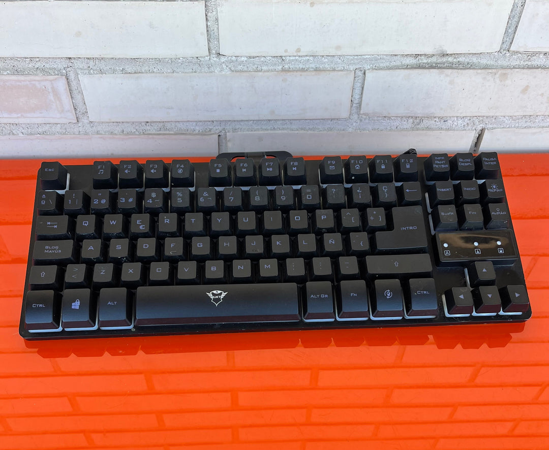 Teclado Mecánico Trust Negro - Videojuegoos